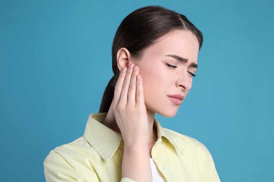 How to avoid ear pain during winter.