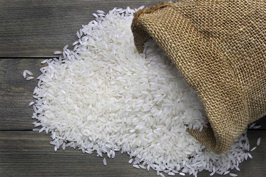 Kolkata’s Amar Khamar supplies agricultural produces from different parts of Bengal and also shows a ray of revolution in the food culture
