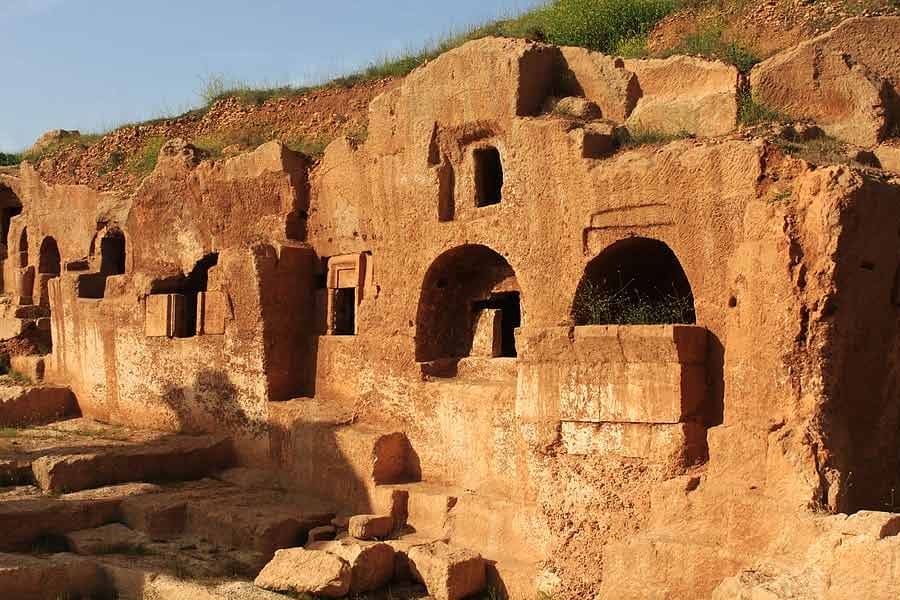 প্রশাসনিক ক্ষেত্রে এক সময় কেন্দ্রে থাকা মার্ভ সিটি মোঙ্গলদের আক্রমণের পর ধ্বংসস্তূপে পরিণত হয়। হাজার হাজার বছর পর তুরস্ক সরকারের নজর পড়ে ধ্বংসস্তূপের উপর।