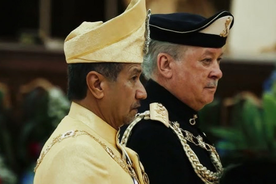  সিঙ্গাপুর এবং মালয়েশিয়ার রাজধানী কুয়ালা লামপুরের মধ্যে ট্রেন পরিষেবা চালুর বিষয়ে উদ্যোগী হয়েছেন ইব্রাহিম। ব্যক্তিগত ভাবে সেই পরিকাঠামো তৈরি করতে উদ্যোগী হয়েছেন তিনি।