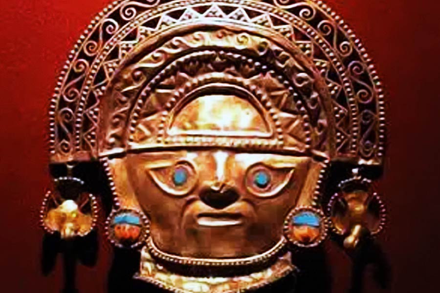 প্রাণ বাঁচাতে পিজ়ারোকে ঘরভর্তি সোনা এবং রুপো দেওয়ার প্রতিশ্রুতি দিয়েছিলেন আতাহুয়ালপা। স্থির হয়, ওই ঘরে যে পরিমাণ সোনা থাকবে, তার চেয়ে দ্বিগুণ পরিমাণ থাকবে রুপো। এমনটাই প্রতিশ্রুতি দিয়েছিলেন আতাহুয়ালপা। তার পরিবর্তে তাঁকে প্রাণে না মারার প্রতিশ্রুতি দেন পিজ়ারো।