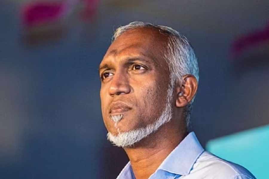 IMF warns Maldives on foreign debt crisis after borrowings from China