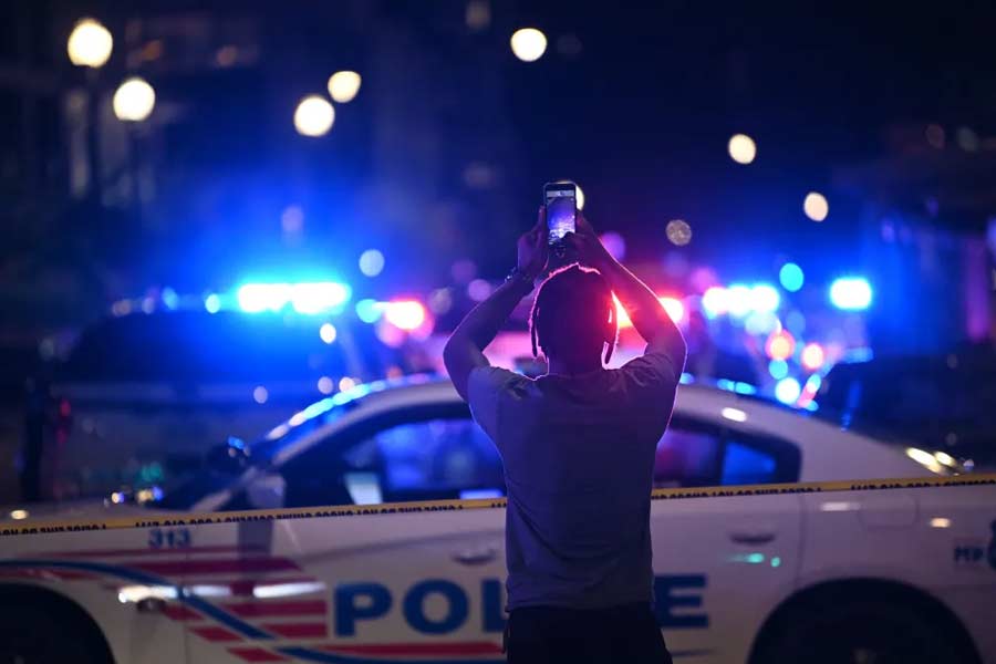 ‘হাইপোথার্মিয়া (প্রচণ্ড ঠান্ডা)’-র কারণে তাঁর মৃত্যু হয়েছে বলে তদন্তে দাবি করা হয়েছিল। তবে অকুলের পরিবারের দাবি ছিল, রহস্যজনক ভাবেই মৃত্যু হয়েছে তাঁর।