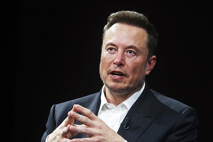 Why Elon Musk wants to nuke attack on Mars