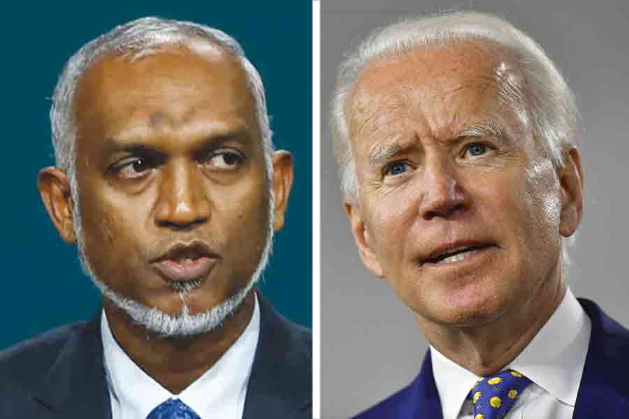 বৃহস্পতিবার তারা জানিয়েছে, ইন্দো-প্রশান্ত মহাসাগরীয় এলাকাকে মুক্ত, নিরাপদ এবং সুরক্ষিত রাখতে মলদ্বীপের ভূমিকা গুরুত্বপূর্ণ। দক্ষিণ এশিয়ার এই দ্বীপরাষ্ট্রের সঙ্গে সহযোগিতার বন্ধন দৃঢ় করতে বদ্ধপরিকর ওয়াশিংটন।