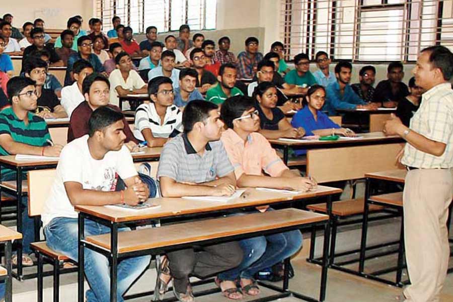 All you need to know about Patwatoli, IIT Village of India