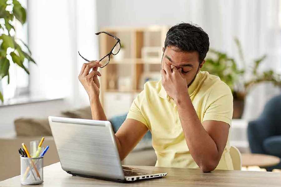 How to deal with digital eye strain problem
