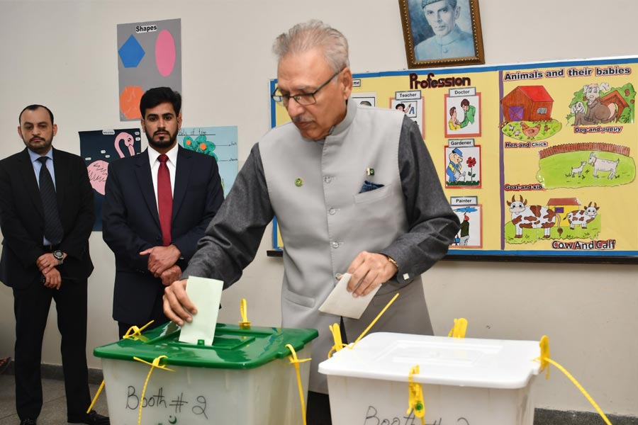 Pakistan President Arif Alvi plea for EVM amid delay in vote count there