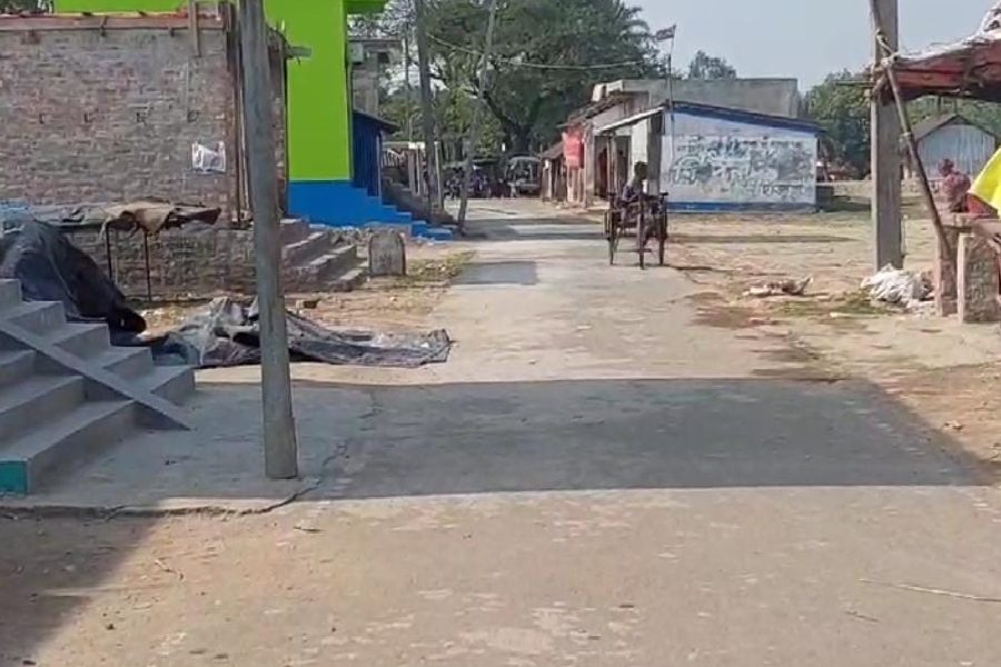Bandh called by CPM has partly hit Sandeshkhali