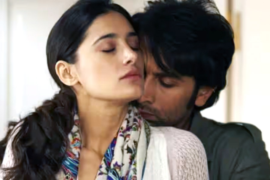 Ranbir Kapoor and Nargis Fakhri