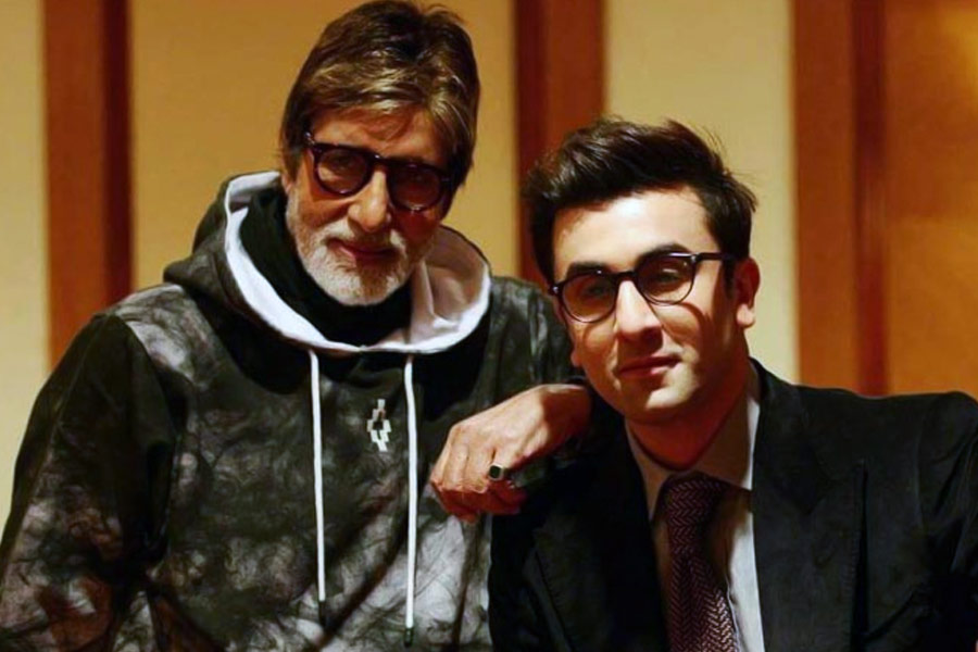 Amitabh Bachchan joins Ranbir Kapoor starrer movie Ramayan