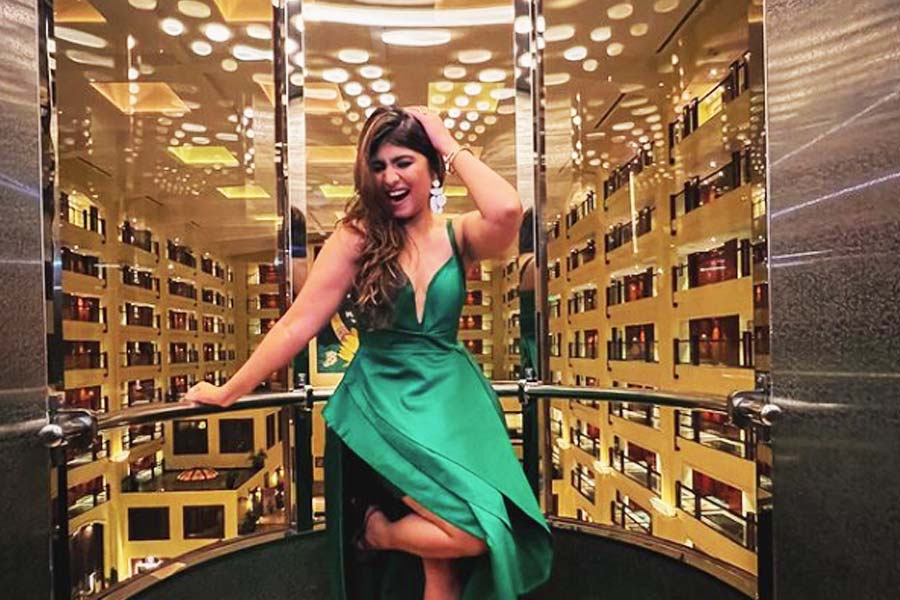 ২৪ বছর বয়সে বাড়ি কিনে স্বপ্নপূরণ করে ফেলেছেন চাঁদনি। মুম্বইয়ের অন্ধেরি এলাকার ওই বাড়িই তাঁর নতুন ঠিকানা। 