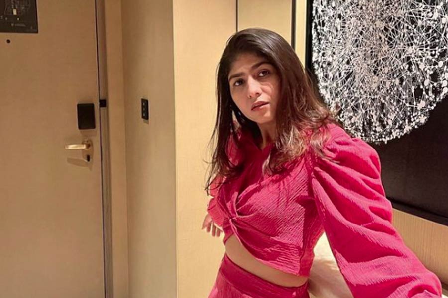 এক পুরনো সাক্ষাৎকারে চাঁদনি বলেছিলেন, ‘‘কাউকে নকল করার স্বভাব বহু দিন ধরে রয়েছে আমার। ছোটবেলা থেকে অনেককে নকল করতাম আমি। এই স্বভাবের জন্য কম কথা শুনতে হয়নি আমায়।’’