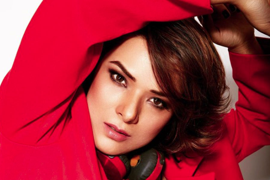 ১৬ বছর বয়সে দেহরাদূনের একটি ফ্যাশন ইনস্টিটিউটের ফ্যাশন সরণিতে প্রথম বার হাঁটেন উদিতা। তার পর কেরিয়ার গড়তে দিল্লি চলে যান তিনি। সেখানে গিয়ে কম সময়ের মধ্যে মডেলিং জগতে জনপ্রিয় হয়ে ওঠেন।