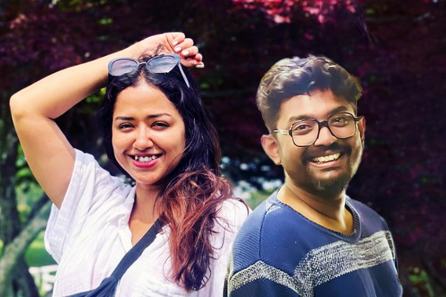 Speculations are Tollywood actress Sohini Sarkar and singer Shovan Ganguly are holidaying in Stockhalm