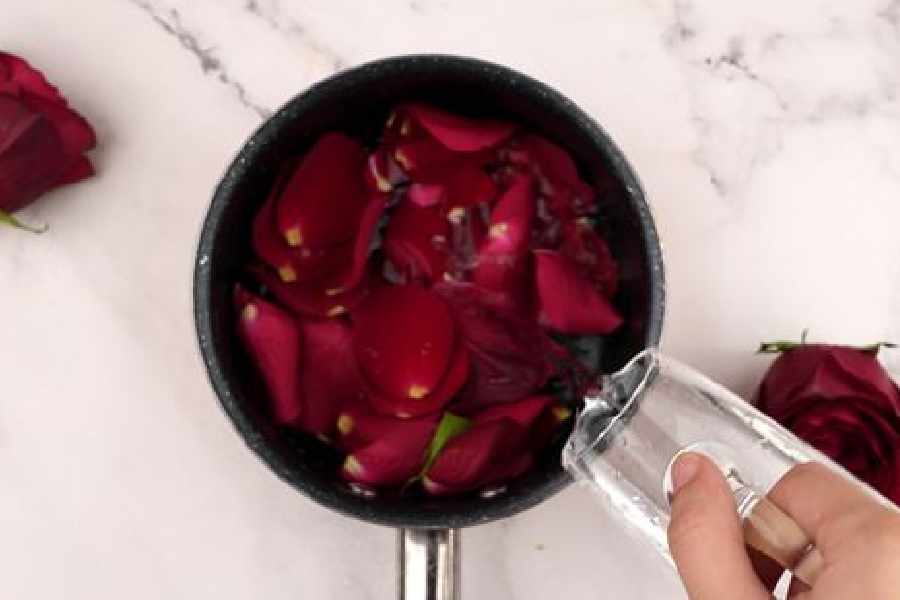 Beauty products can create with homemade rose water