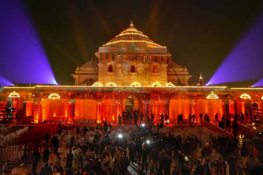 The number of hotels in Ayodhya may increase upto 100 in next 3-4 years