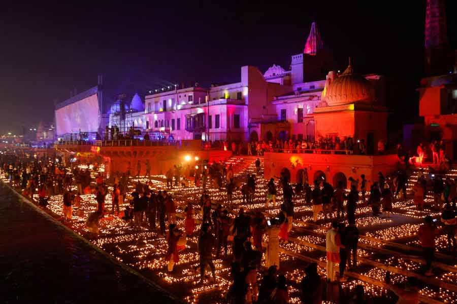 The number of hotels in Ayodhya may increase upto 100 in next 3-4 years