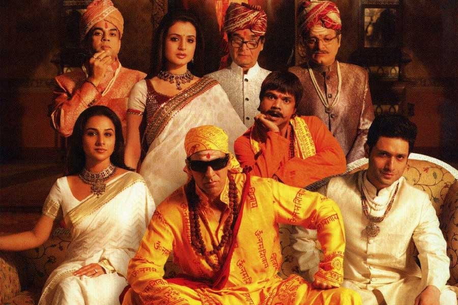 ২০০৭ সালে প্রিয়দর্শন পরিচালিত কমেডি হরর ঘরানার ছবি ‘ভুল ভুলভুলাইয়া’ প্রেক্ষাগৃহে মুক্তি পায়। অক্ষয় এবং বিদ্যার পাশাপাশি এই ছবিতে অভিনয় করেন শাইনি আহুজা, পরেশ রাওয়াল, অমিশা পটেল এবং রাজপাল যাদবের মতো তারকা।