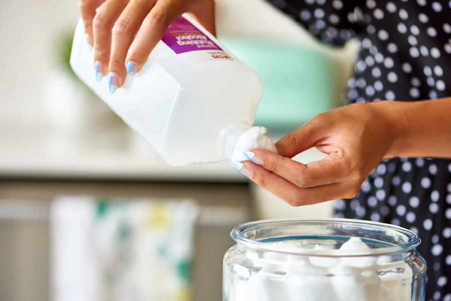 Five interesting uses of rubbing alcohol that might come in handy 