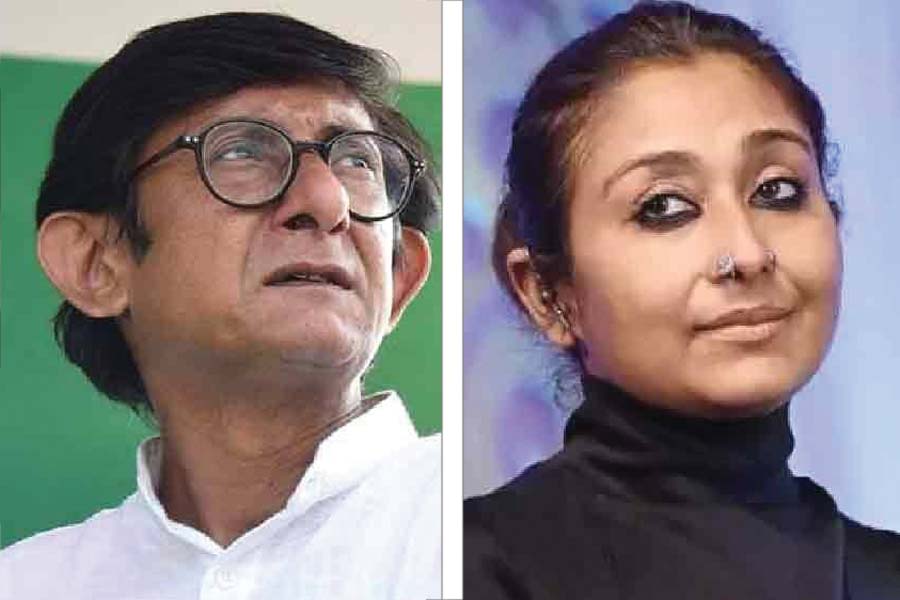Bengali actor Kanchan Mullick and Pinky Banerjee are now officially divorced