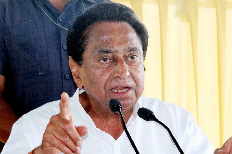 Congress may have lost political and economic chances if Kamal Nath will move to BJP