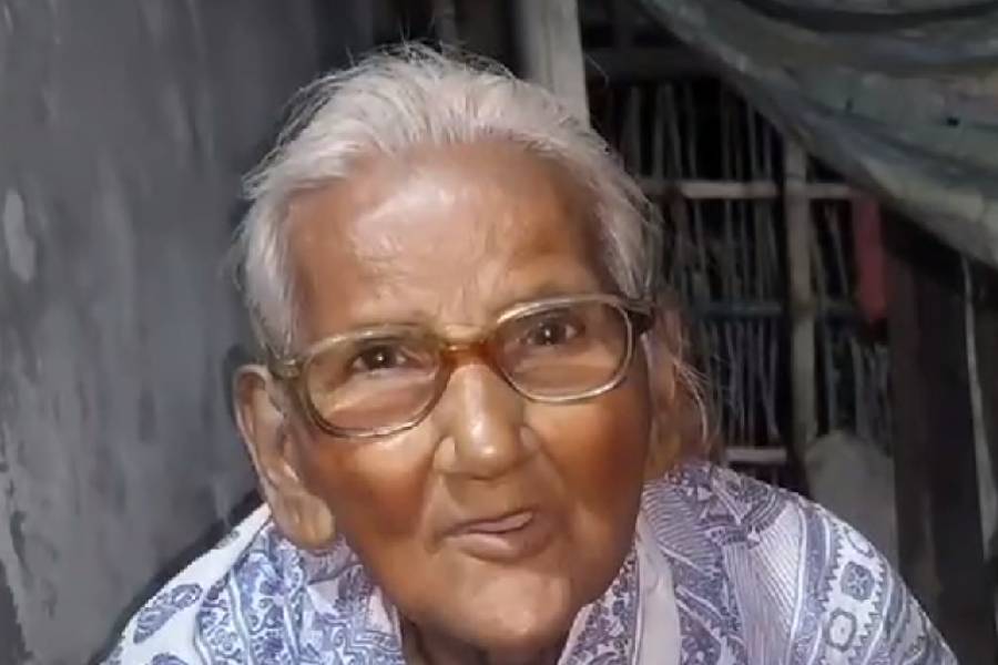 মায়া চক্রবর্তী।