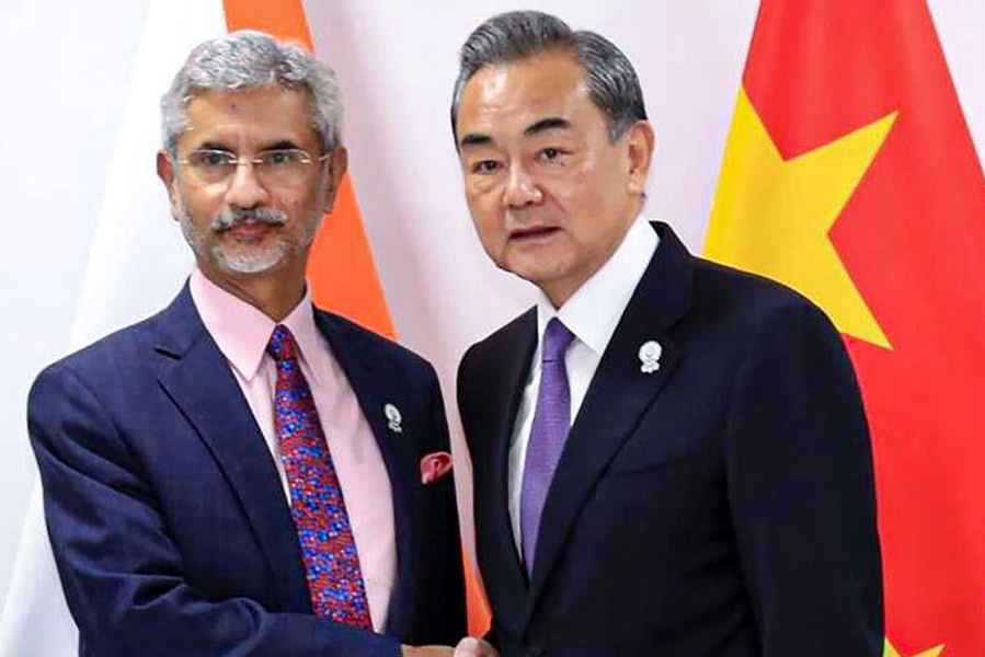 An image of Indian Foreign Minister S Jaishankar and Chinese Foreign Minister Wang Yi