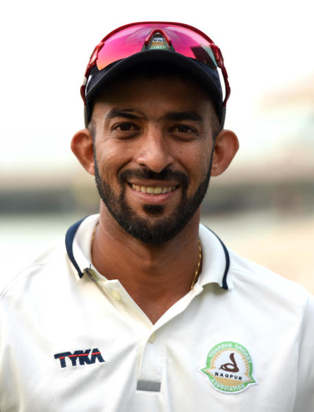 বিদর্ভের রঞ্জিজয়ী অধিনায়ক ফৈয়জও নক আউটে খেলার সুযোগ পাবেন। ভারতের হয়ে একটি এক দিনের ম্যাচ খেলেছিলেন তিনি।