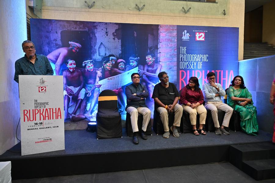 ১৬ তারিখের উদ্বোধনী অনুষ্ঠানে মুখ্য অতিথি হিসাবে ছিলেন পশ্চিমবঙ্গ সরকারের সুন্দরবন উন্নয়ন মন্ত্রী বঙ্কিমচন্দ্র হাজরা। 