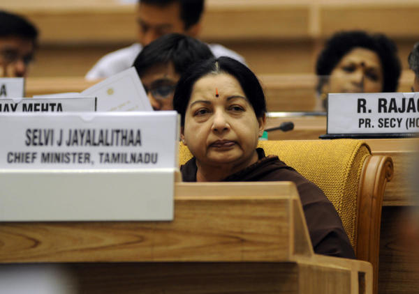 বিশেষ আদালতের বিচারকের নির্দেশ, গয়না হস্তান্তরের সময় গোটা ঘটনার ভিডিয়োগ্রাফি করতে হবে। 