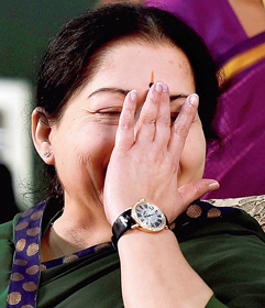 ২০১৬ সালে জয়ললিতা মারা যান। সুপ্রিম কোর্ট আবার ২০১৭ সালে বিশেষ আদালতের রায়ই বহাল রাখে।