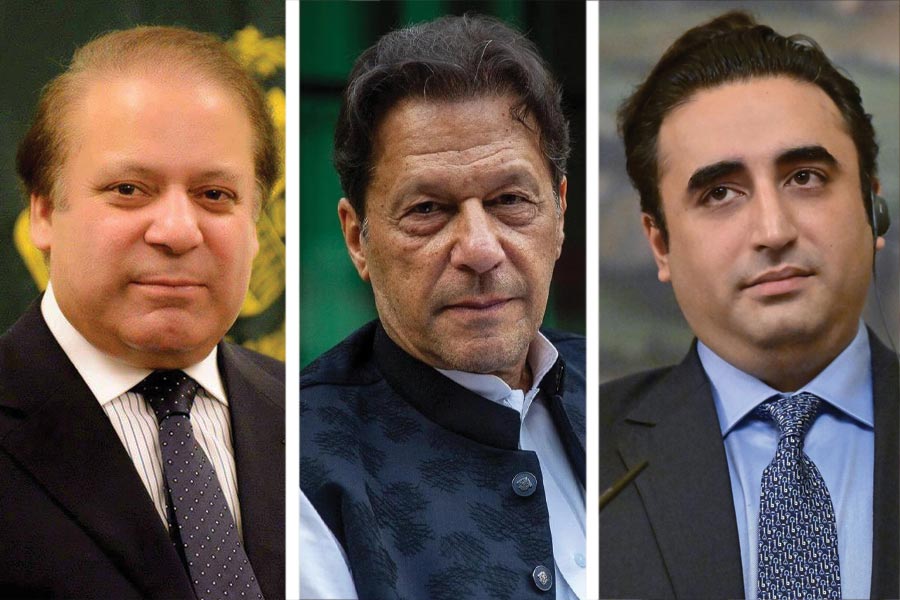 শাহবাজের দল আসিফ জ়ারদারিকে প্রেসিডেন্ট পদে সেখানেই সমর্থন জানিয়ে দেন। ঠিক যেমন বিলাবল শাহবাজকেই প্রধানমন্ত্রী মেনে নেন। 