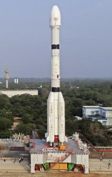 এ বার মানুষের সেই ইঞ্জিনে উঠতে আর কোনও বাধা নেই। একইসঙ্গে ইসরো জানিয়েছে, মাটিতে থাকাকালীন ‘গগনযানের’ যা কিছু পরীক্ষার প্রয়োজন ছিল, ক্রায়োজেনিক পরীক্ষাই ছিল তার মধ্যে শেষ। এই পর্যায়ে আর কোনও পরীক্ষা বাকি নেই।