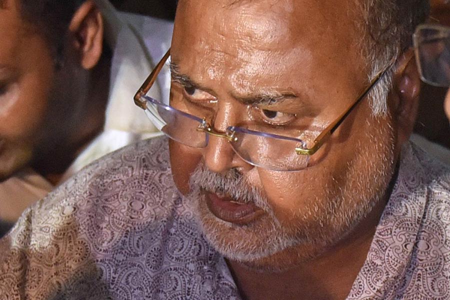 Calcutta High Court sought a report from the Special Director of the ED on Partha Chatterjee’s bail petition