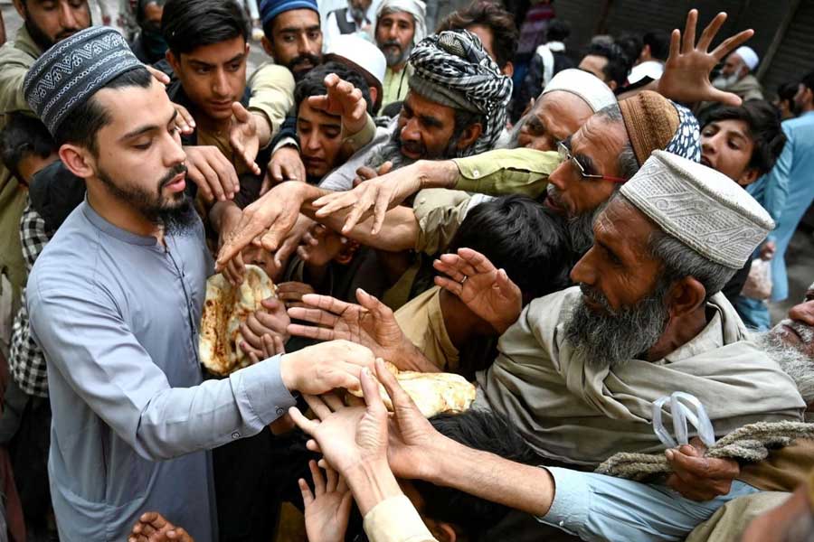 Tata Group’s total wealth is more that Economic Crisis hit Pakistan’s GDP