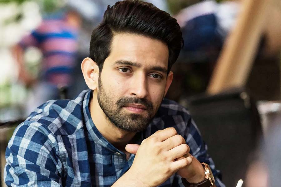 Bollywood actor Vikrant Massey apologises for his viral 2018 tweet