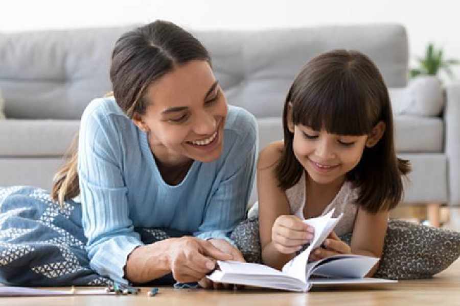 Tricks to help young kids develop good reading habits