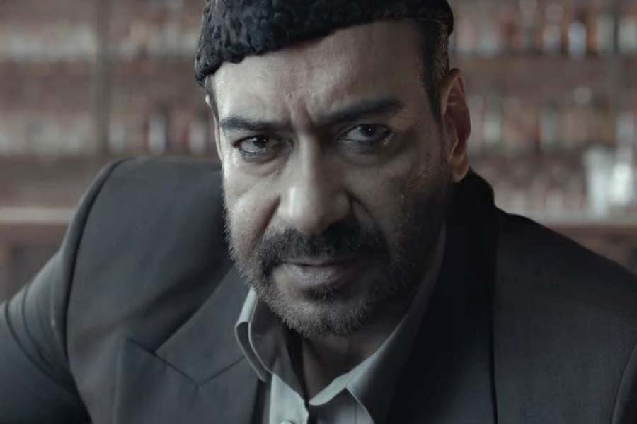 বলিপাড়া সূত্রে খবর, ‘গাঙ্গুবাই কাথিয়াওয়াড়ি’ ছবিতে অভিনয় করে ১১ কোটি টাকা আয় করেন অজয়।