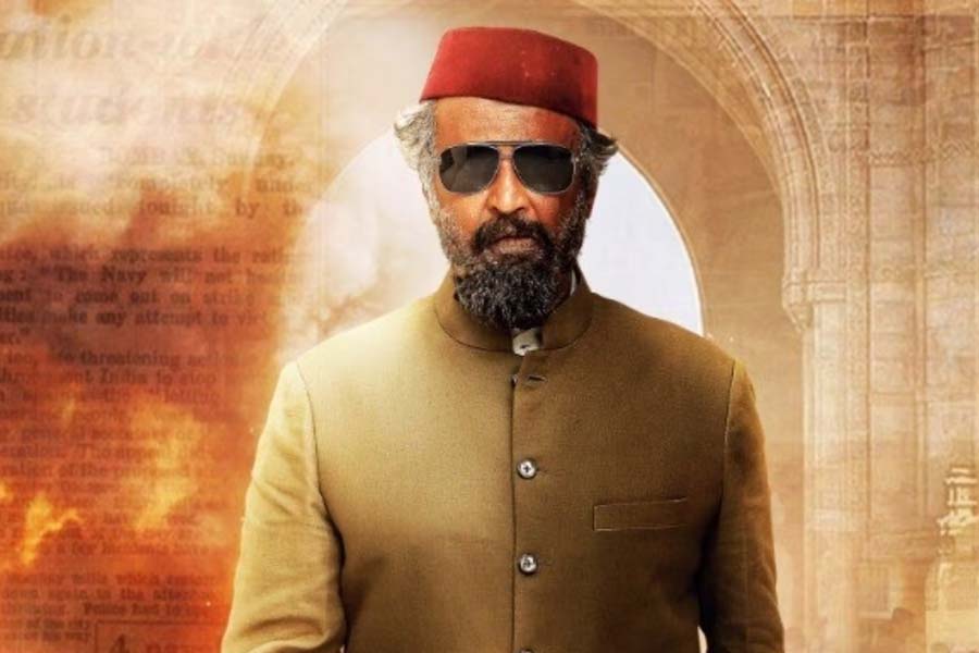 চলতি বছরে ফেব্রুয়ারি মাসে প্রেক্ষাগৃহে মুক্তি পায় ‘লাল সালাম’ নামে একটি তামিল ছবি। এই ছবিতে ক্যামিয়ো চরিত্রে অভিনয় করে ৪০ কোটি টাকা আয় করেন দক্ষিণী অভিনেতা রজনীকান্ত।