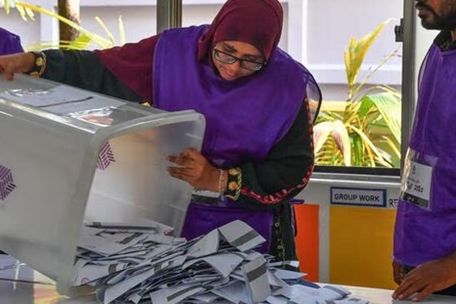 Speculation about why Maldives president Mohamed Muizzu ask Indian Government to withdrawal army