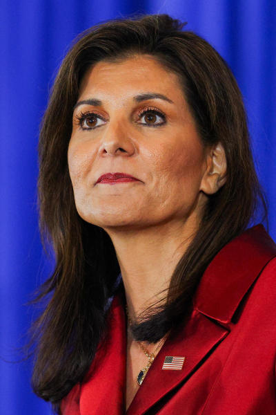 তবে নিক্কির প্রচারের প্রতিফলন ভোটবাক্সে দেখা গেল না। নিক্কিকে কত ভোটে ট্রাম্প হারিয়েছেন, এখনও সেই সংক্রান্ত স্পষ্ট পরিসংখ্যান প্রকাশ্যে আসেনি।