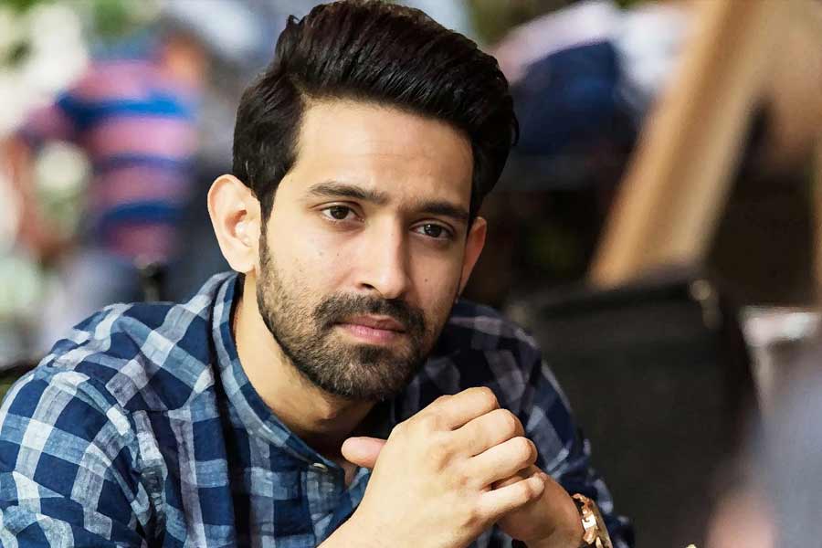 Bollywood actor Vikrant Massey might work in a new Hindi film produced by Aritra Das