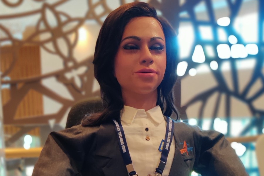 গগনযানের উৎক্ষেপণ সফল হলে দ্বিতীয় ধাপে ‘ব্যোমমিত্রা’ বলে একটি রোবটকে মহাকাশে পাঠাবে ইসরো।