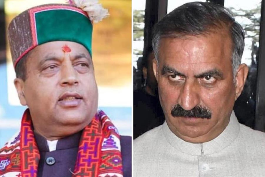 BJP Meet Himachal Governor Seeking Trust Vote, Day After Rajya Sabha Stunner dgtl