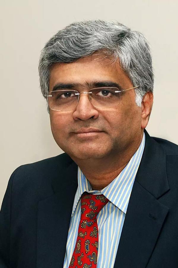 সংস্থার গবেষক এবং চিকিৎসকেরা ১০ বছর ধরে এই ওষুধ আবিষ্কারের কাজ করেছেন বলে একটি বেসরকারি টিভি চ্যানেলকে দেওয়া সাক্ষাৎকারে জানান এই গবেষক দলের সদস্য, টাটা মেমোরিয়াল হাসপাতালের সিনিয়র ক্যানসার সার্জন রাজেন্দ্র বড়ভে।