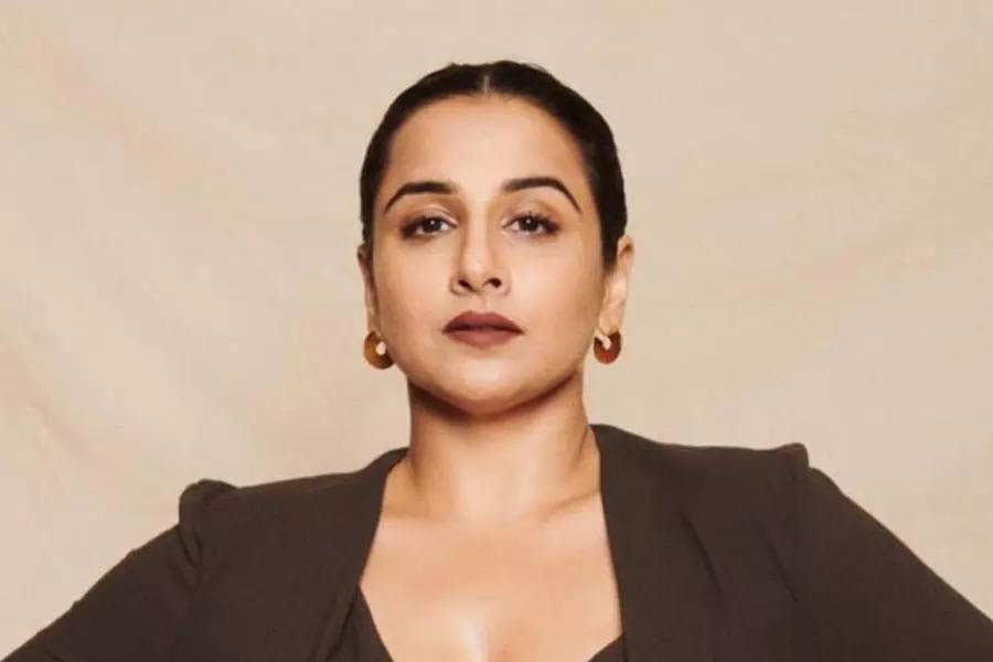 শৈশব থেকেই অভিনয়ের প্রতি আগ্রহ বিদ্যা বালনের। বলিপাড়ায় কানাঘুষো শোনা যায়, বিদ্যার বাবা-মা চেয়েছিলেন পড়াশোনা শেষ করে তবেই অভিনয়জগতে পা রাখুক তাঁদের কন্যা।