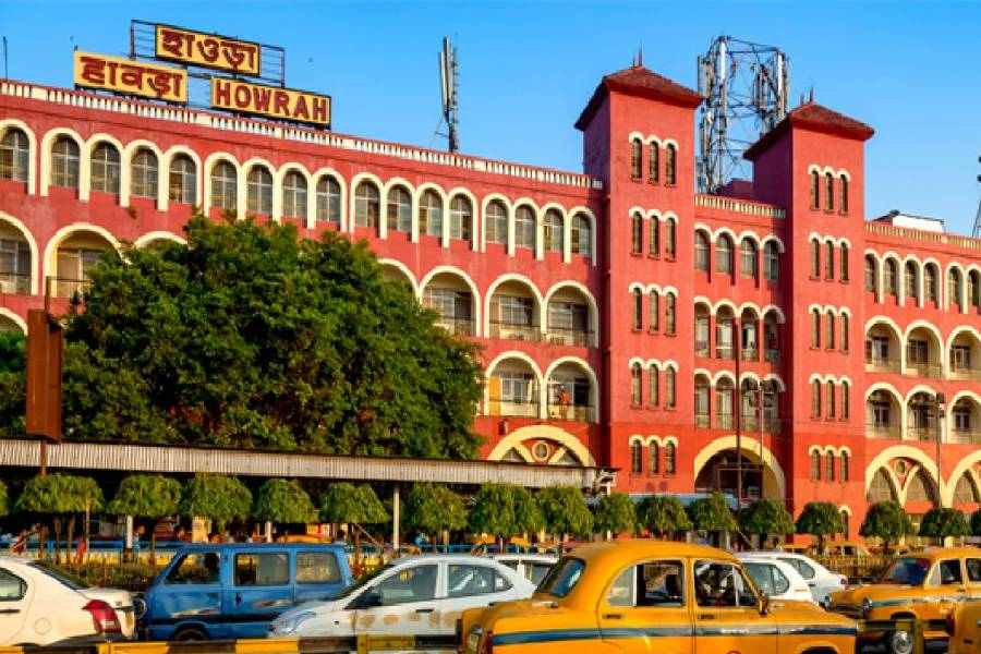 An image of Howrah Station
