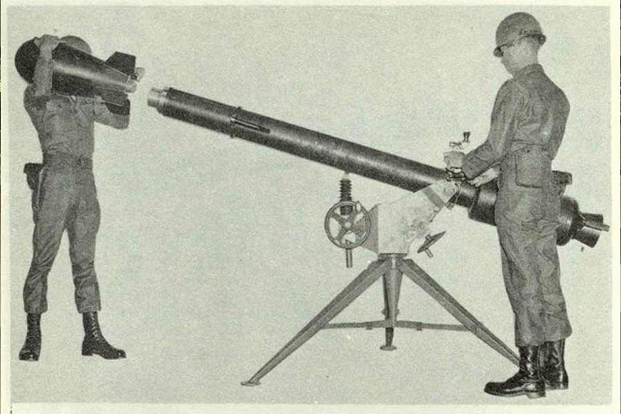 ১০ মিনিটের মধ্যে সফল ভাবে বোমা ছুড়তে পারতেন দুই সৈন্য। জিপের উপর থেকেও এই বোমা ছোড়া যেত।