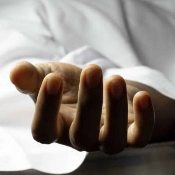 আহত অবস্থায় উদ্ধার করে নিকটবর্তী হাসপাতালে নিয়ে যাওয়া হয় রাজেশকে। সারা রাত চিকিৎসা চলার পর ১২ জানুয়ারি শেষ নি‌শ্বাস ত্যাগ করেন তিনি।